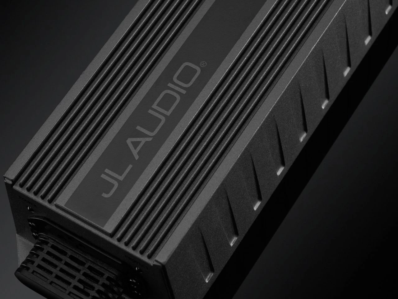 JL Audio MX300/1 - Monoblock Digital Weitbereichverstärker 13 JL Audio MX300/1 - Monoblock Digital Weitbereichverstärker – Bild 11